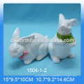 Conejo de cerámica blanco encantador para la decoración